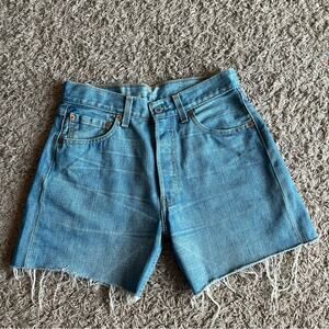 Levi Strauss & Co Light Wash Jean Shorts Size 28